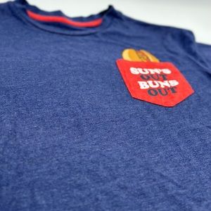 👚Fun “Sun’s Out Buns Out” T Shirt